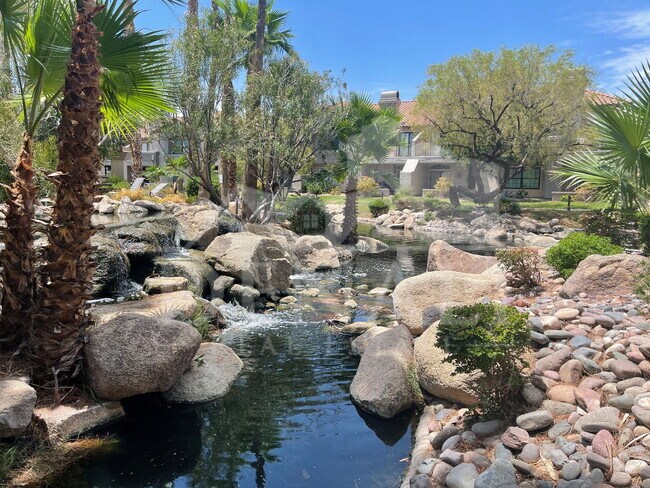 Building Photo - 10019 E Mountain View Rd