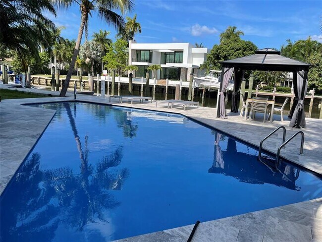 Building Photo - 40 Isle of Venice Dr