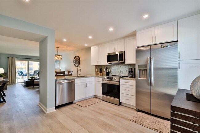 Building Photo - 3801 S Atlantic Ave