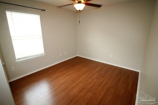 Building Photo - 319 Mirabelle Dr