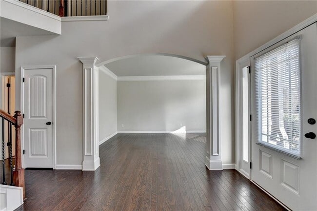 Building Photo - 4810 Haysboro Way