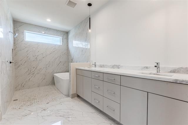 Building Photo - 3318 Rosedale Ave