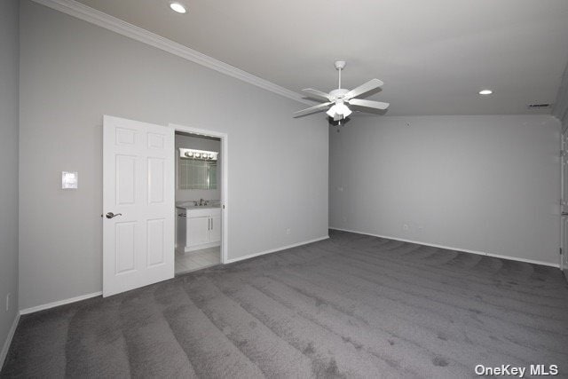 Building Photo - 274 Village Green Dr