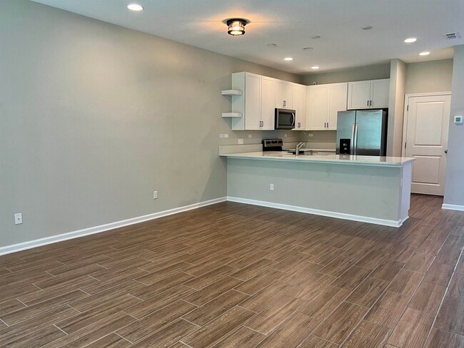 Building Photo - 7155 Jareth Dr