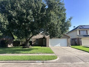 Building Photo - 1814 Grove Ct Dr