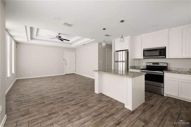 Building Photo - 12 Alta Vista Dr