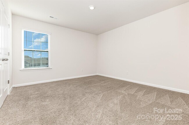 Building Photo - 7619 Nolen Farm Dr