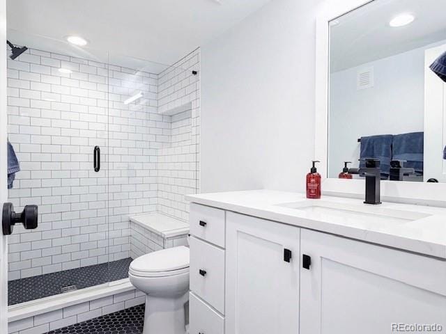 Building Photo - 736 York St