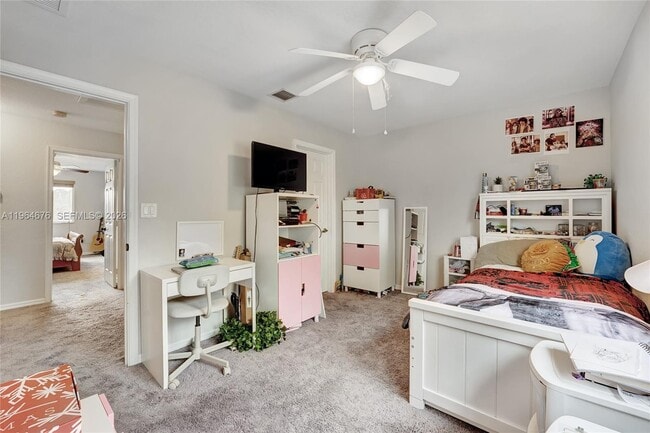 Building Photo - 9115 Chambers St