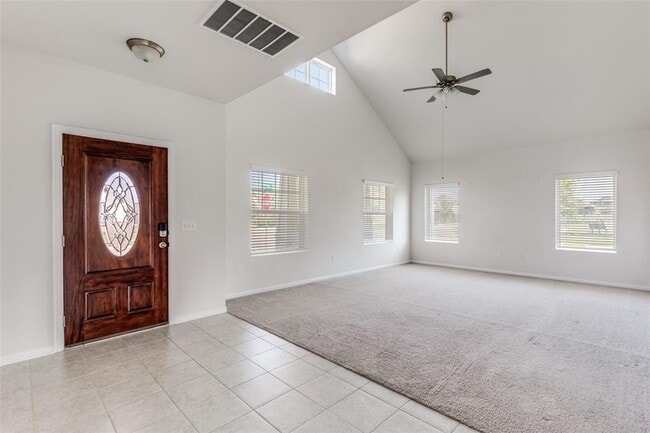 Building Photo - 200 Oldbridge Dr