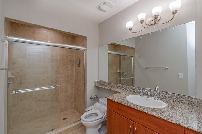 Building Photo - 16101 Emerald Estates Dr