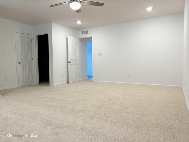 Building Photo - 17111 Meander Way