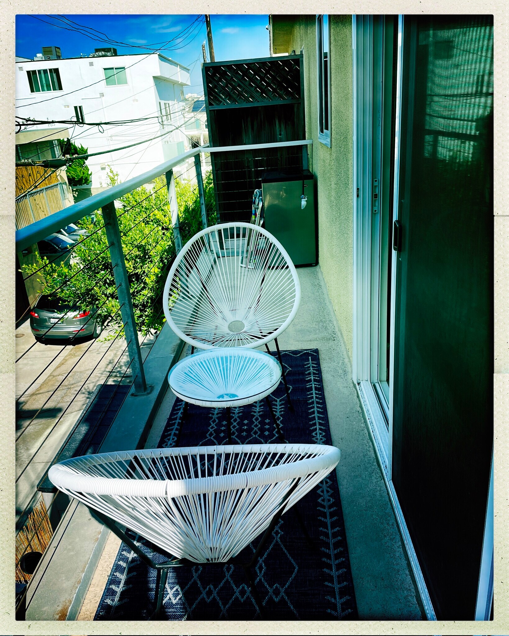 Outside seating for meals and wine - 15 Spinnaker St