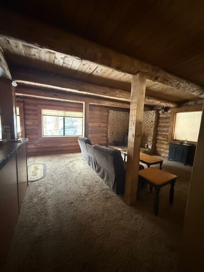 Building Photo - Spacious 3BD + Loft Log Home in June Lake | 2,200 SF | Rustic Charm & Privacy – $3,200/Month