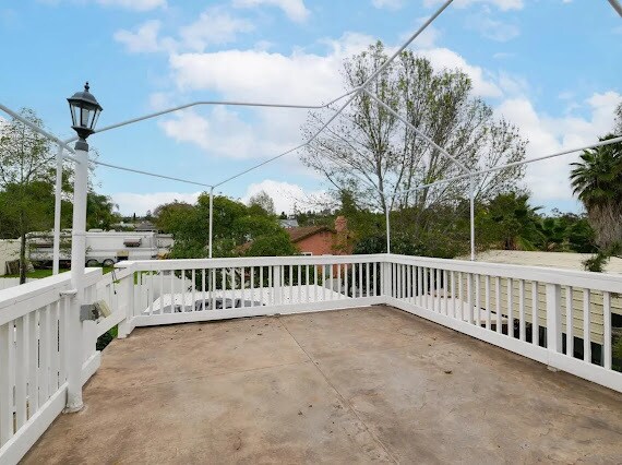 Building Photo - 4388 Bellflower Dr