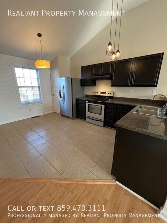 Building Photo - 404 Platt Dr