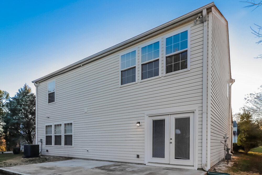 Building Photo - 1317 Crestfield Ct