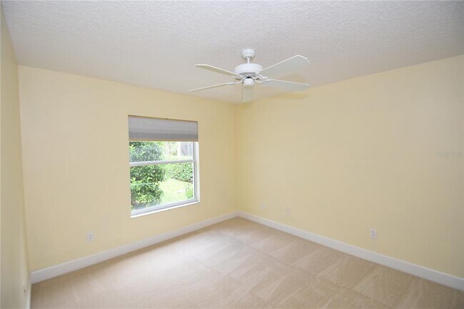 Building Photo - 1216 Hampstead Ln