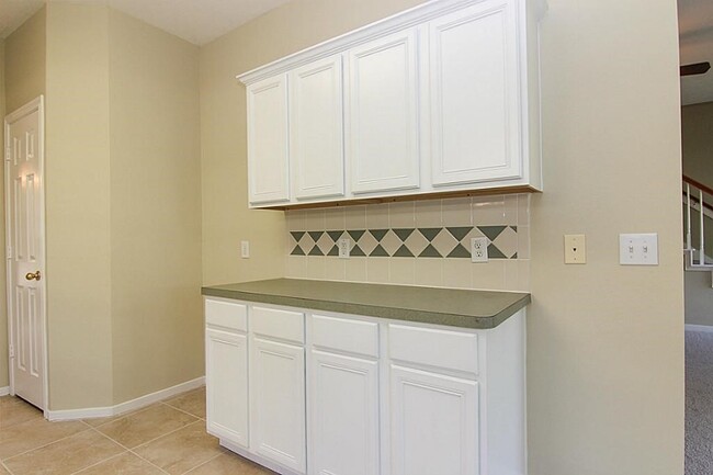 Building Photo - 1502 Brook Grove Dr