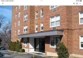 Building Photo - 510 Midland Ave