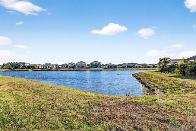 Building Photo - 33805 Astoria Cir