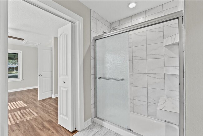 Building Photo - 120 Illinois Ave