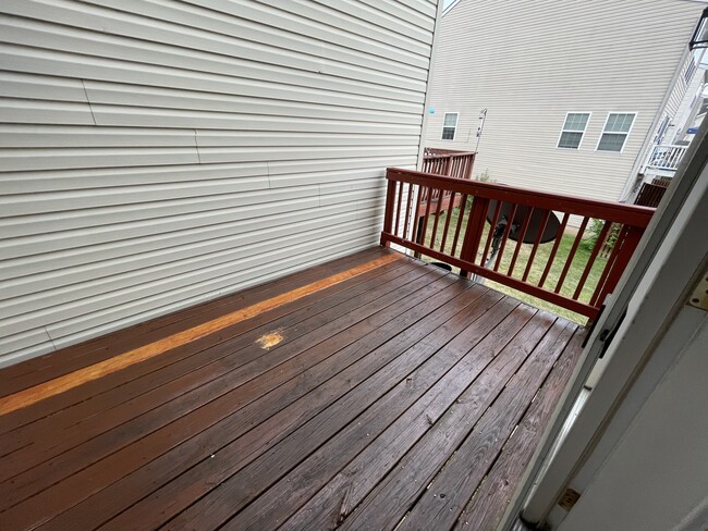 Deck off morning room - 10 Desert Rose Way