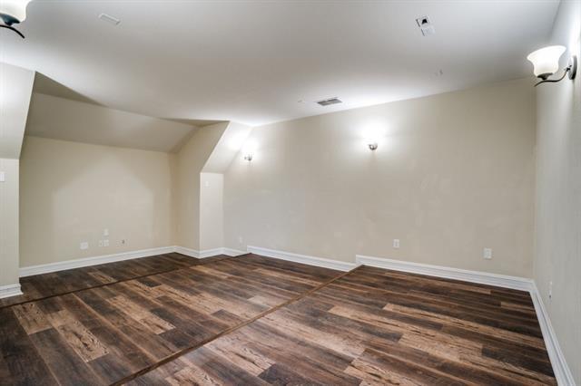 Building Photo - 1060 Enchanted Rock Dr