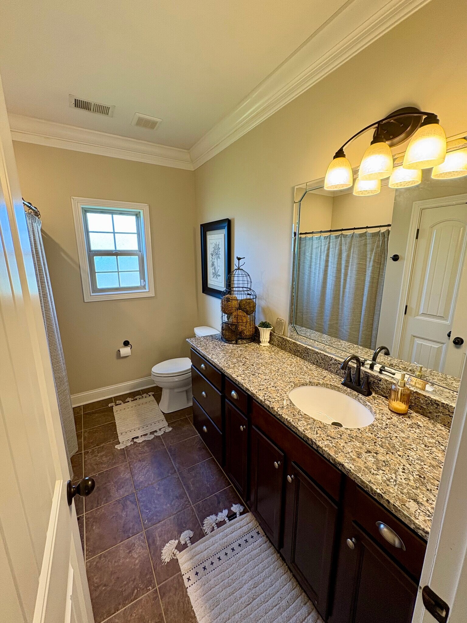 Building Photo - 136 Rocky Creek Rd