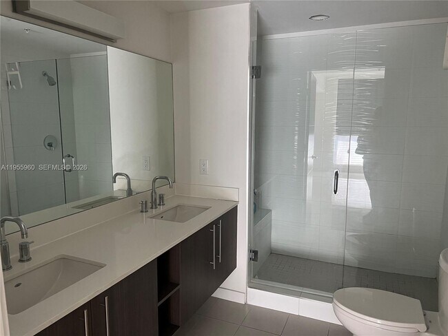 Building Photo - 7661 NW 107th Ave