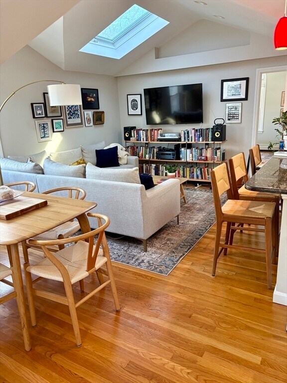 Building Photo - 127 Kilsyth Rd