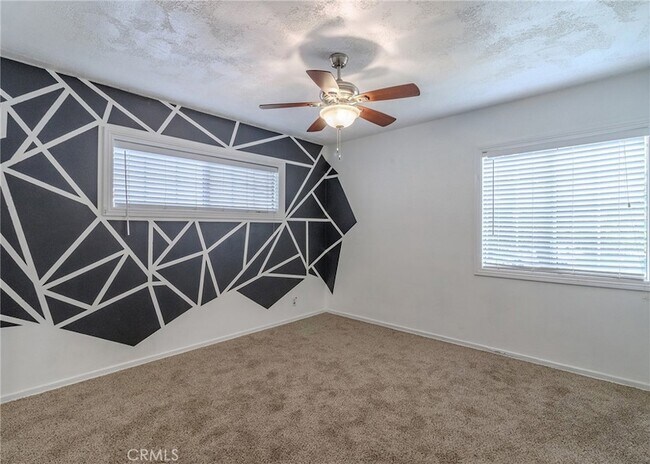 Building Photo - 1208 N Earl Cir