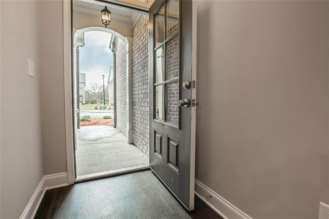 Building Photo - 2663 Morgan Creek Dr