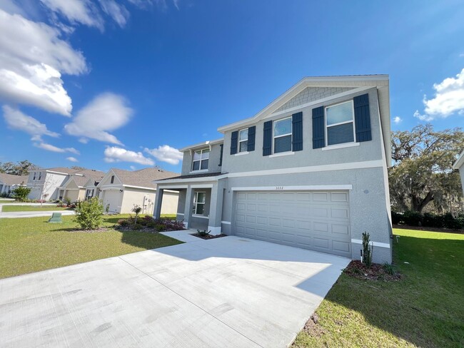 Building Photo - BRAND NEW 5 Bedroom/3 Bath Home in Wildwoo...