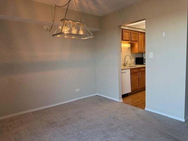 Building Photo - 6340 Americana Dr