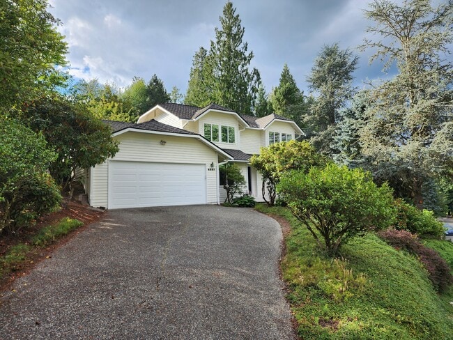 Building Photo - 4227 212th Ave NE