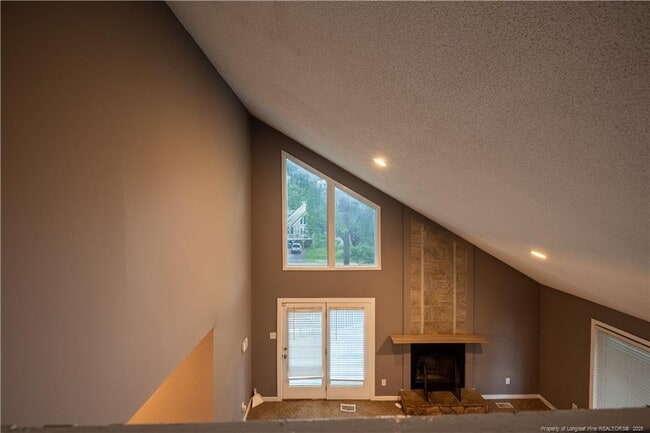 Building Photo - 5725 Waterwood Dr