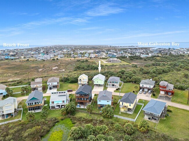 Building Photo - 4111 Isla Del Sol Dr