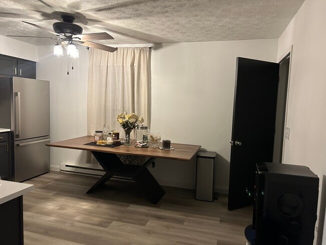 Building Photo - 14268 Prospect Rd