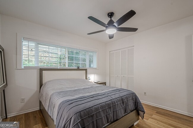 Building Photo - 2018 Bramblewood Dr NE