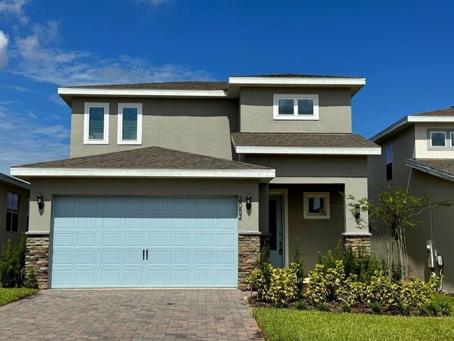 Primary Photo - 2052 Axel St