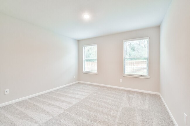 Building Photo - 133 S Timber Top Dr