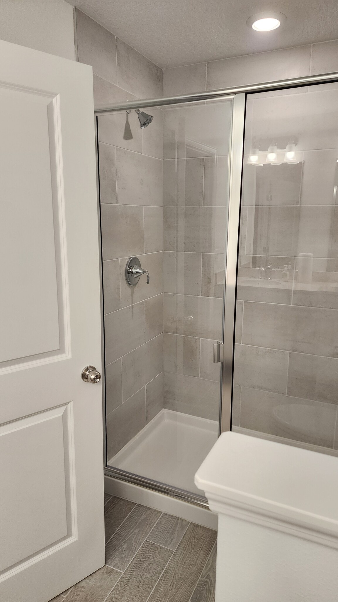 Building Photo - 4386 Leeward Breeze Loop