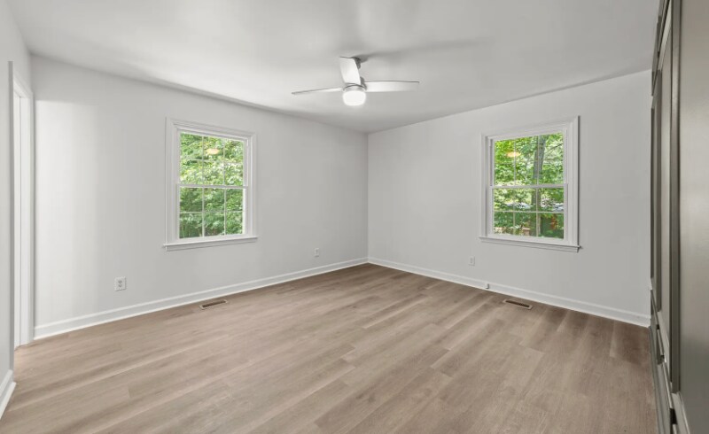 Building Photo - 3204 Manor Ridge Dr