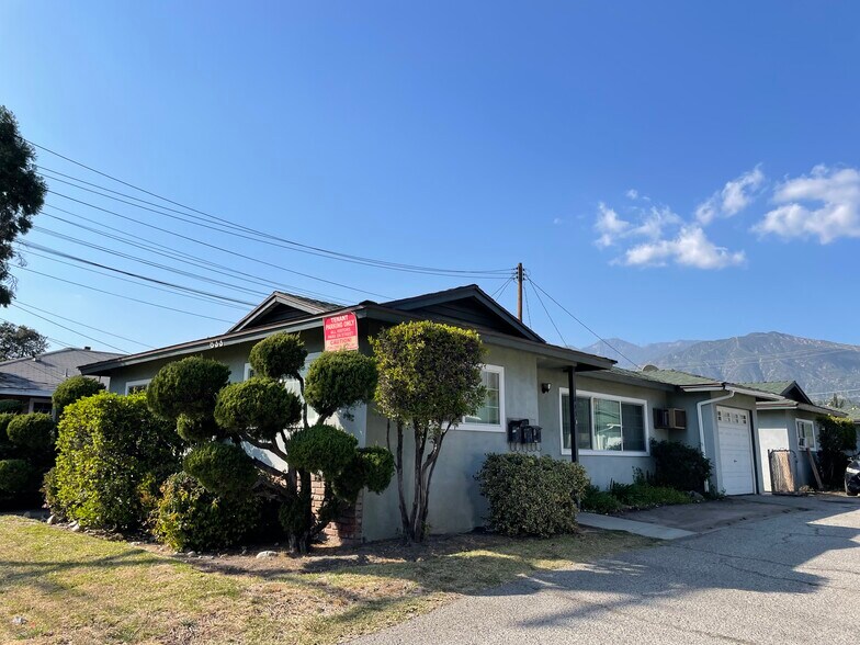 Building Photo - 833 W Walnut Ave