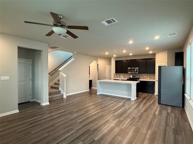 Building Photo - 953 Lone Peak Wy