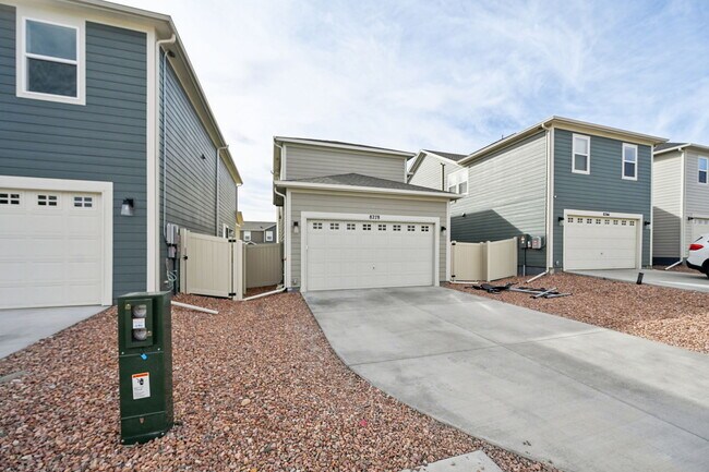 Building Photo - 8278 Turtle Lk Wy