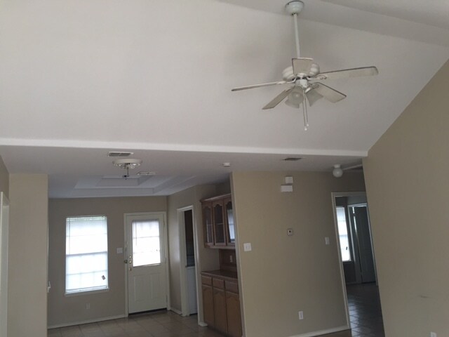 Building Photo - 2607 Cervantes Ave