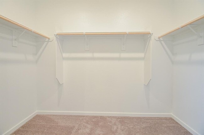 Building Photo - 9727 Rialto Hts Dr