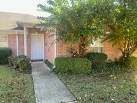 Building Photo - 6208 Summerhill Pl